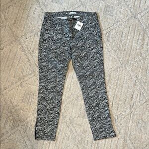 Calvin Klein - Black and White Women's Jeans - Size 4